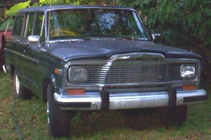 82 Full Size Wagoneer